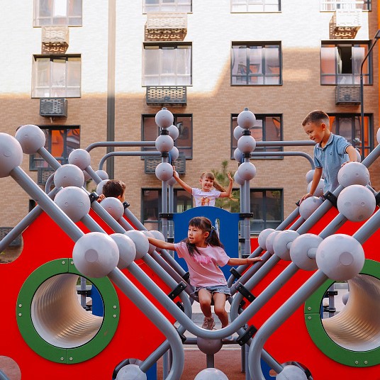 Тренды в уличном игровом и спортивном оборудовании для открытых площадок в Астрахани фото от компании ВИНКО. Интернет-магазин➥i-fun.ru